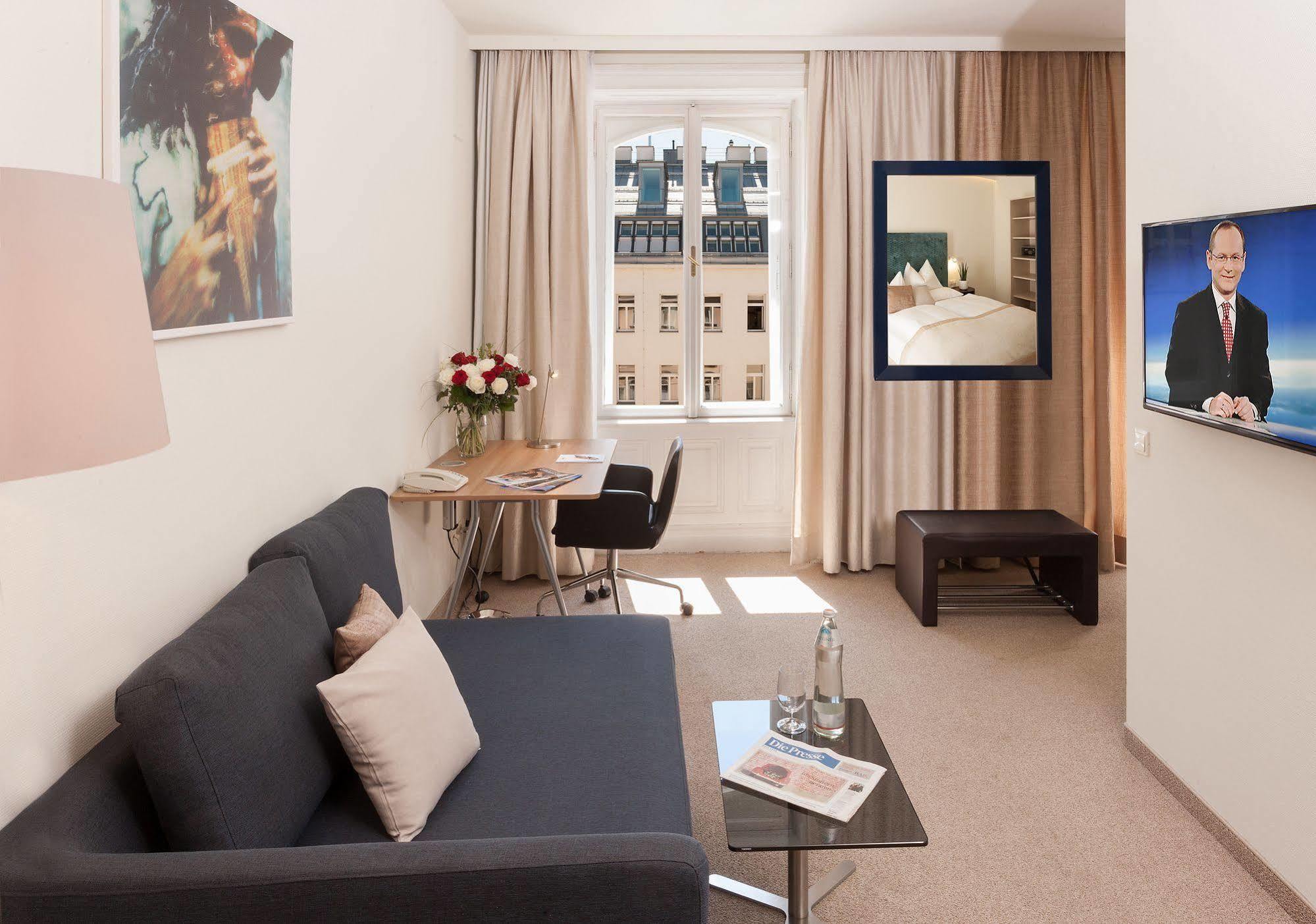 Starlight Salzgries 4* Wien
